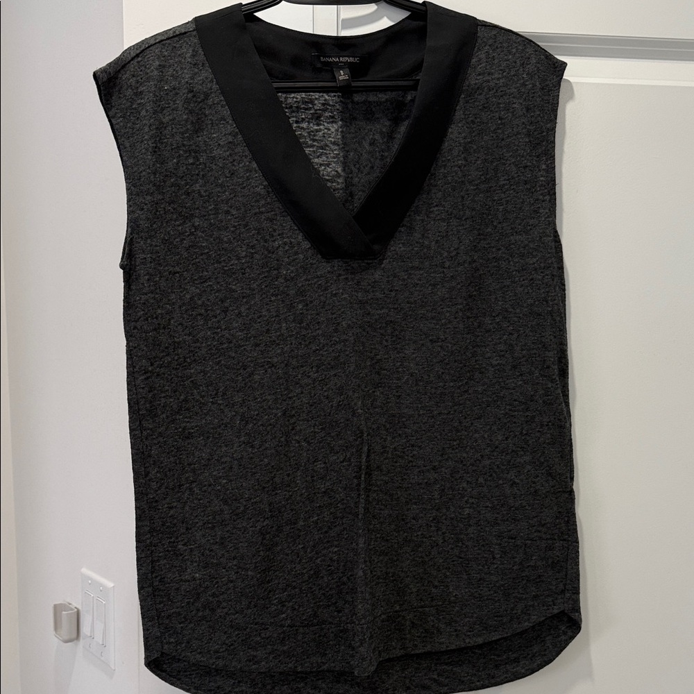 Banana Republic Charcoal Gray V-Neck Blouse